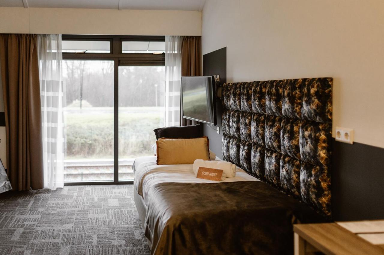 Hotel Torpedoloods Hoek van Holland Bagian luar foto